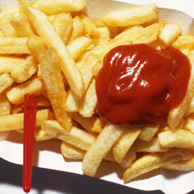 Hmm... také cítíte tu slastnou vůni? Vědci nám to nepotvrdili, ale podle nás hranolky probouzí hormony štěstí.