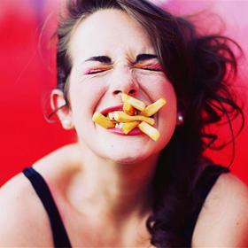 Podle mluvčího společnosti Heinz, která kečupy vyrábí, zná tento užitečný trik jen 11 % lidí.