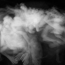 Co děláme ve spánku? Tento úžasný německý fotograf to ví