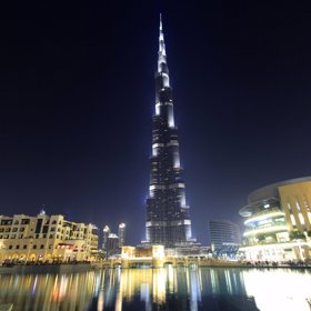 4. Burdž Chalífa (Dubaj, Spojené arabské emiráty).