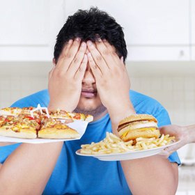 4. Vyhoďte ze svého domu všechno průmyslově zpracované jídlo a začněte se stravovat z výhradně čerstvých a nutričně výživných potravin.