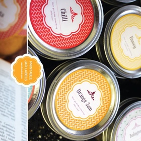 DIY kořenky a sklenice na dobroty.