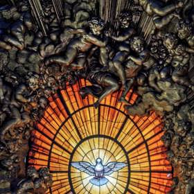 1. Alabastrové okno v bazilice svatého Petra (Řím).