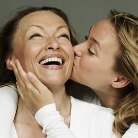 Přivést vás na svět a vychovat znamenalo skousnout mnoho bolesti...