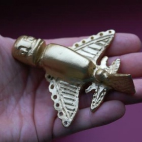 4. Incké zlaté figurky. Tyto figurky vypadají jako okřídlené stroje, což je samo o sobě docela strašidelné. V roce 1966 němečtí konstruktéři letadlových modelů Algund Eeboom a Peter Belting potvrdili, že jde o létající stroje.