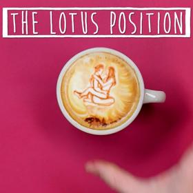 3. Pozice lotosu – jste nahoře a máte nad svým partnerem kontrolu.