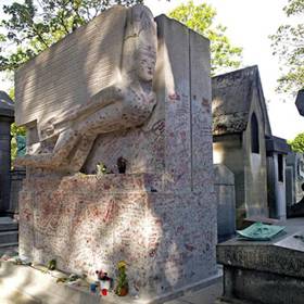 2. Père Lachaise (Paříž, Francie).