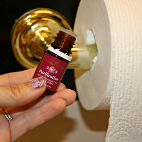 Při kapání ale buďte opatrní. Některé oleje totiž mohou dráždit pokožku.