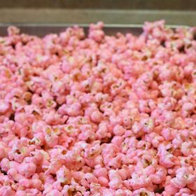 Na závěr ho přemístíme na pečící papír a necháme uschnout.