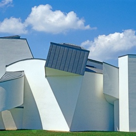 3. Vitra Design Museum (Weil am Rhein, Německo).