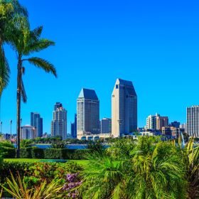 3. San Diego (Spojené státy americké). Kromě krásných pláží zde najdete i spoustu koktejlových barů, hudebních klubů a tak dále.