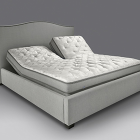 ...a pokud budete chrápat, jemně vám zvedne hlavu do jiné polohy.