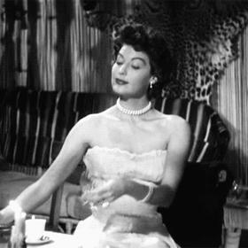 5. Kupte si lahev vína. Protože za to stojíte.