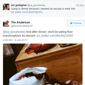 Uživatelé začali snímek přibližovat a zkoumat, jaké poklady se na podlaze Alyssina bytu nachází.