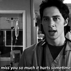 2. Chybíte si, když se jen na chvíli odloučíte. Neměli byste „žíznit“ po jeho přítomnosti. Je tu jen pro rozptýlení. Anebo ho naopak vůbec nepouštět.