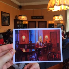 1. Kavárna The Elephant House. Máte motiv pro svou první knihu, ale nějak nejde začít? Navštivte tuto útulnou kavárnu s výhledem na Edinburský hrad.