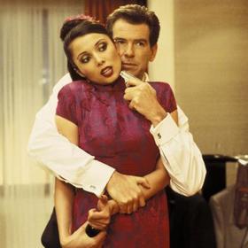 Pokud jste viděli bondovku Dnes neumírej s Piercem Brosnanem, už ji znáte. Herečka Rachel Grant ale zazářila v oblasti zcela jiné...