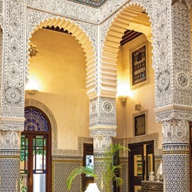 3. Interiér hotelu Riad Fes v marockém městě Fez.