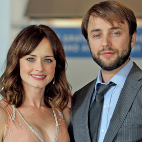 Dva páry modrých očí téměř bez výjimky zplodí třetí. Pravděpodobnost, že se jim narodí zelenooké dítě, je pouze jednoprocentní.