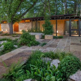 Tento moderní ranč se nachází v texaské oblasti Vanderpool.