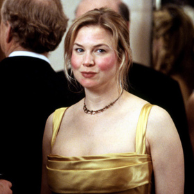 4. Občas vás napadne, že pro něj nejste dost dobrá. Máme ve zvyku se srovnávat. Srovnávat se s tou, co se pohybuje v umění a je díky tomu „zajímavá“. Nebo jinou, štíhlou, vysokou, inteligentní kolegyní. Pokud je po vašem boku ten pravý, tato nejistota postupem času vymizí. Není důležité, kým je váš partner obklopen. Ale ke komu se vrací.