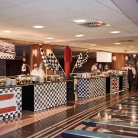 V O2 areně zahrál Hans Zimmer a proběhl souboj kuchařů