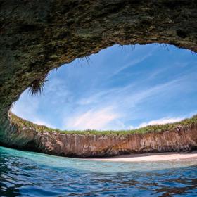 Mexiko má „ráj na Zemi“. Schovává ho pod zemí