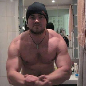 Tvrďák... nebo maminčin mazánek?