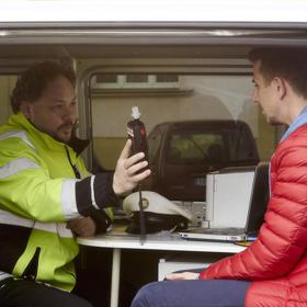 Matěj úplně zapomněl na zbytkový alkohol.