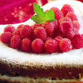 Dort s malinami potěší.