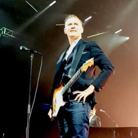 Adams září na hudebním nebi už mnoho let