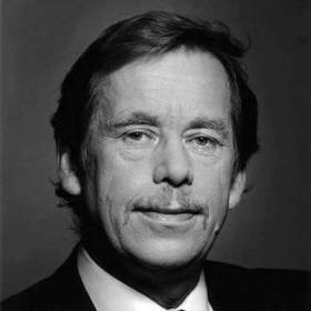 Tenkrát byl prezidentem Václav Havel.