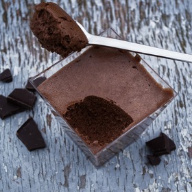 Čokoláda k Valentýnu prostě patří.