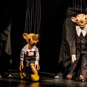 Kromě pohádek se v divadle můžete nově i vzdělávat