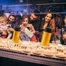 Výstava se bude líbit i dětem.