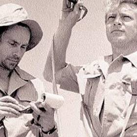 Po jejich stopách se vydali mladí cestovatelé.