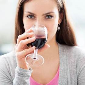 Ideální je dopřát si skleničku vína jednou za čas