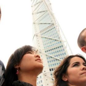 Mladí se nechtějí nechávat svazovat moc dlouho