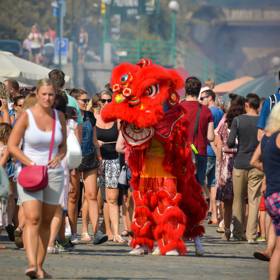 Už pošesté se na Smíchovské náplavce uskuteční největší přehlídka exotických chutí a vůní Asia Food Fest