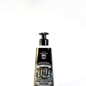 Na vousy můžete používat nejrůznější balzámy i jiné přípravku pro regeneraci