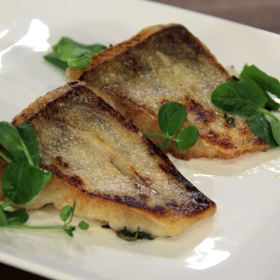 Sladkovodní ryby jsou skvělé s bylinkami.