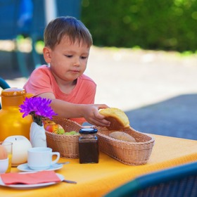 Konec hektických rán s dětmi: Dopřejte jim více pravomocí, naučí se samostatnosti a zodpovědnosti