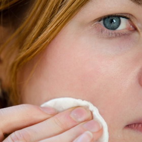 Každý den je nutné pleť důkladně vyčistit.