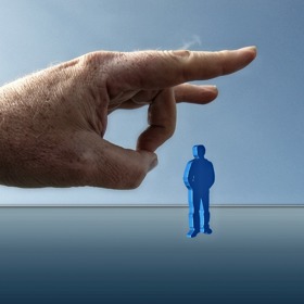 Ztráty zaměstnání se sice bojíme, případné problémy v kariéře nás ale netrápí.