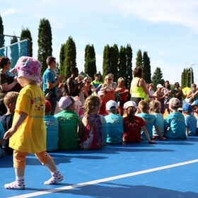 Pro děti je přínosem pobyt v kolektivu, kde se také naučí osvojovat si pravidla hry fair play.