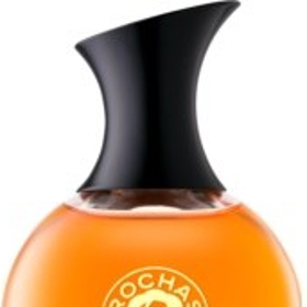 Rochas Femme se pyšní flakonem připomínající ženské tělo