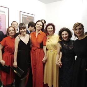 S kolegyněmi z Dejvického divadla.