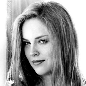 Sharon má na svém kontě i jeden titul Miss, i když jen lokální