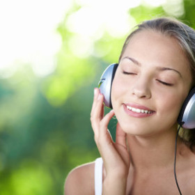 Pro jarní sportování je ideální hudba v uších