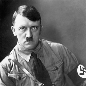 Do historie se zapsal jako jeden z nejhorších diktátorů vůbec, který rozpoutal II. světovou válku